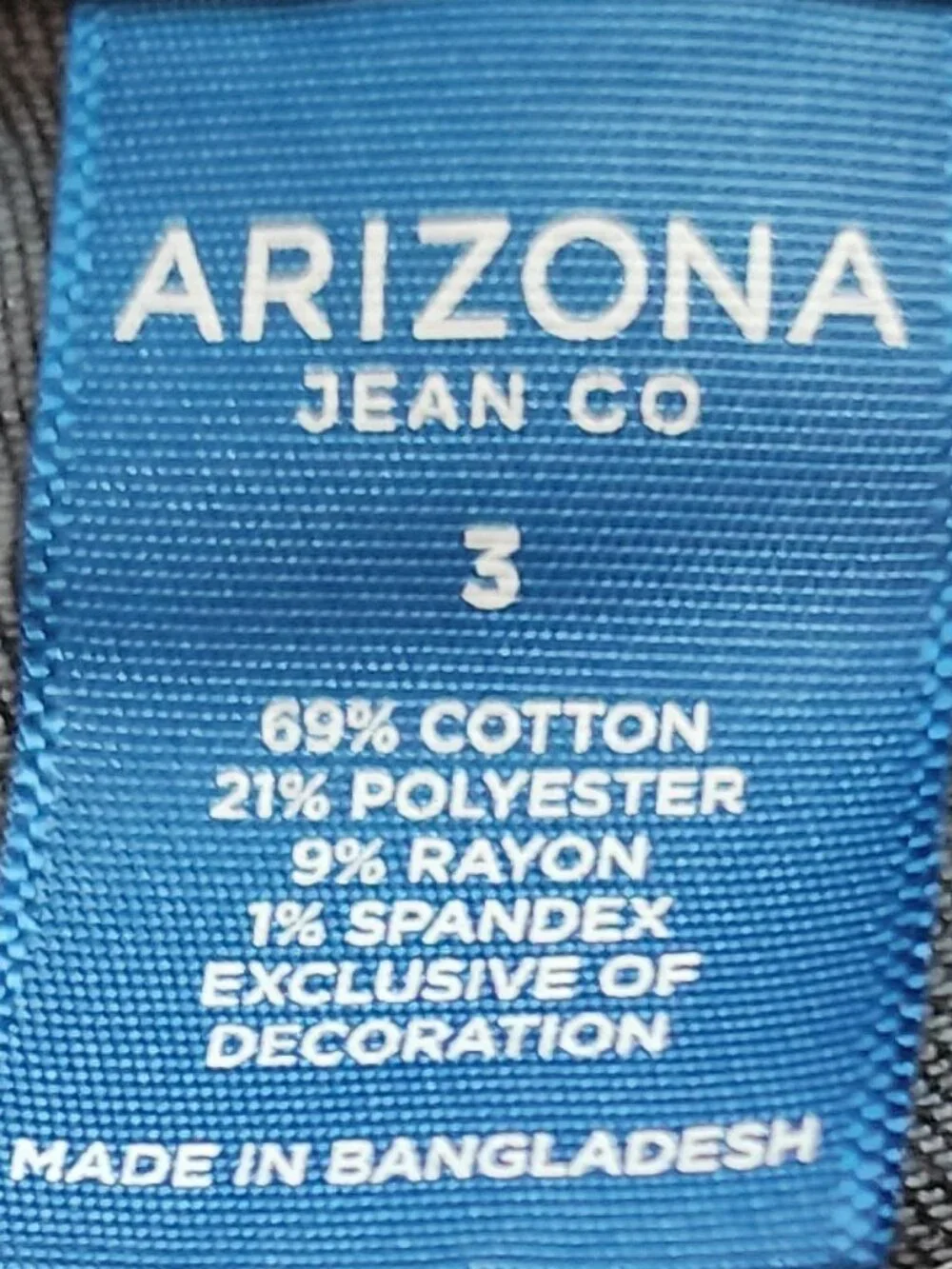 Arizona Jean Co Junior Ladies Shorts, Size 3